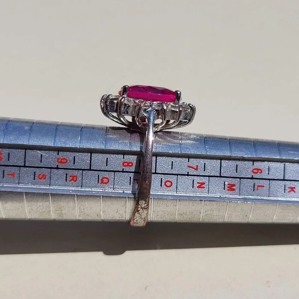 Vintage Pink Synthetic Stone Silver Tone Cocktail Ring Size 7.75 Oval Cluster
